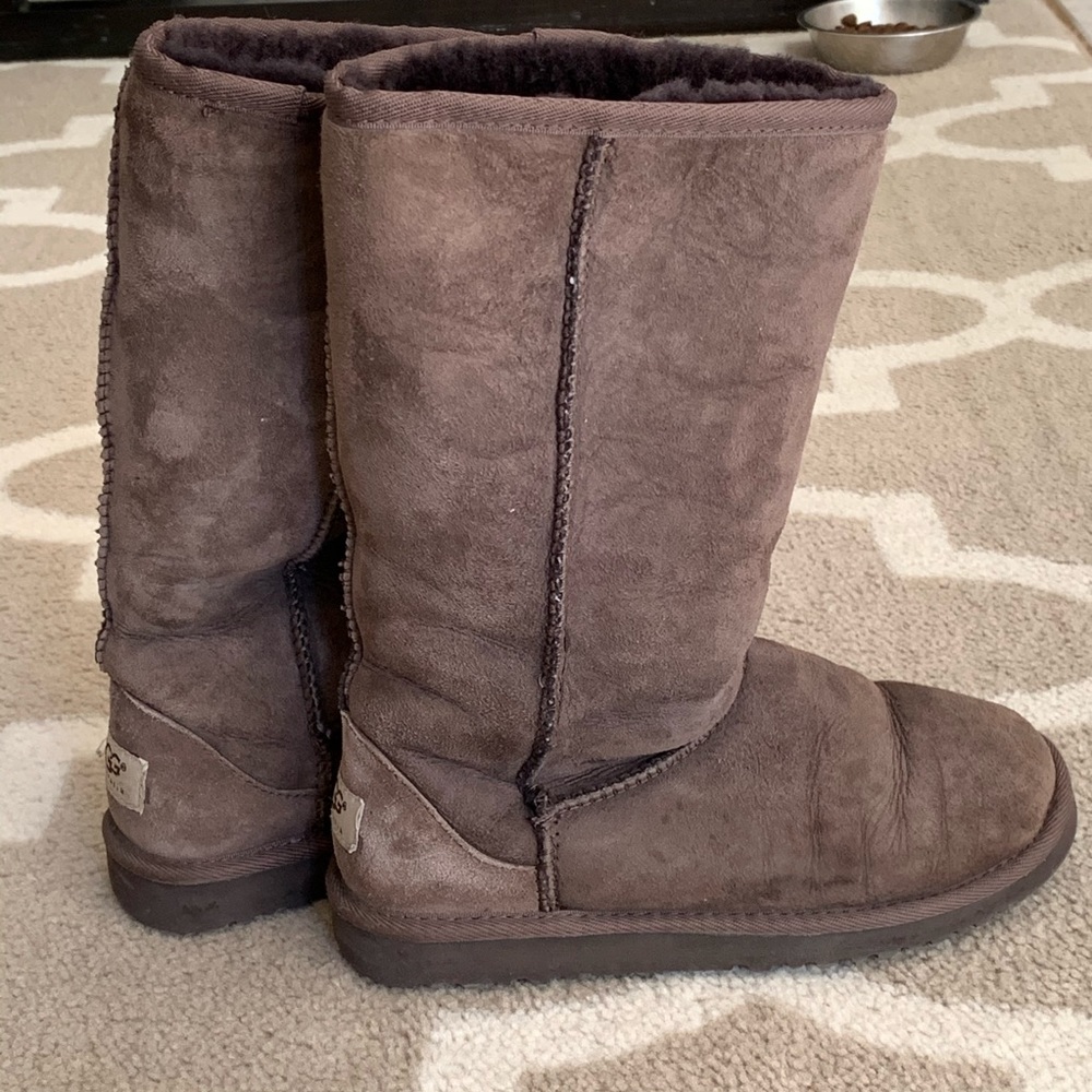 Kids tall ugg boots